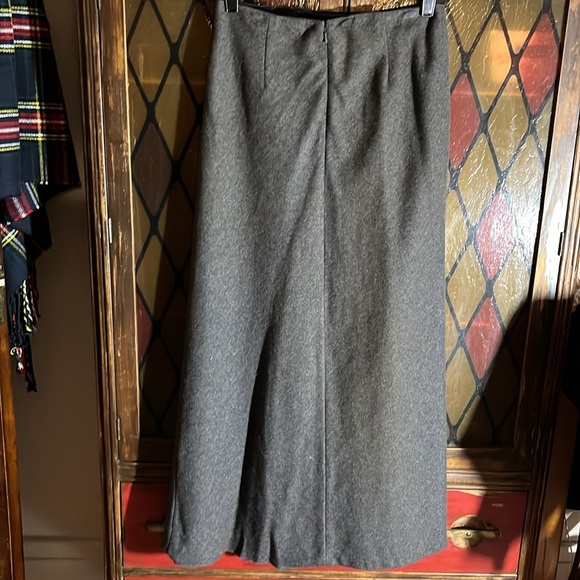 Y2K Old Navy long gray wool skirt - Picture 7 of 7